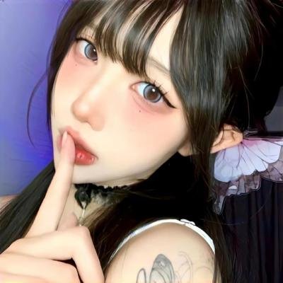赤裸女羔羊